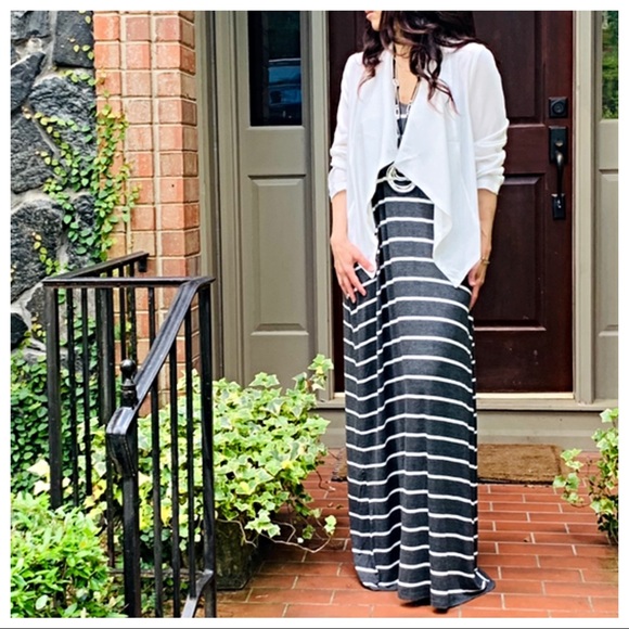 ✨LAST ONE ✨Off white draped blazer/jacket - Picture 8 of 8